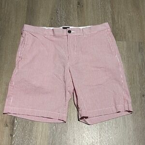 J.Crew Stretch‎ Seersucker Shorts Red White Striped Fair Trade Mens Size 34 EUC